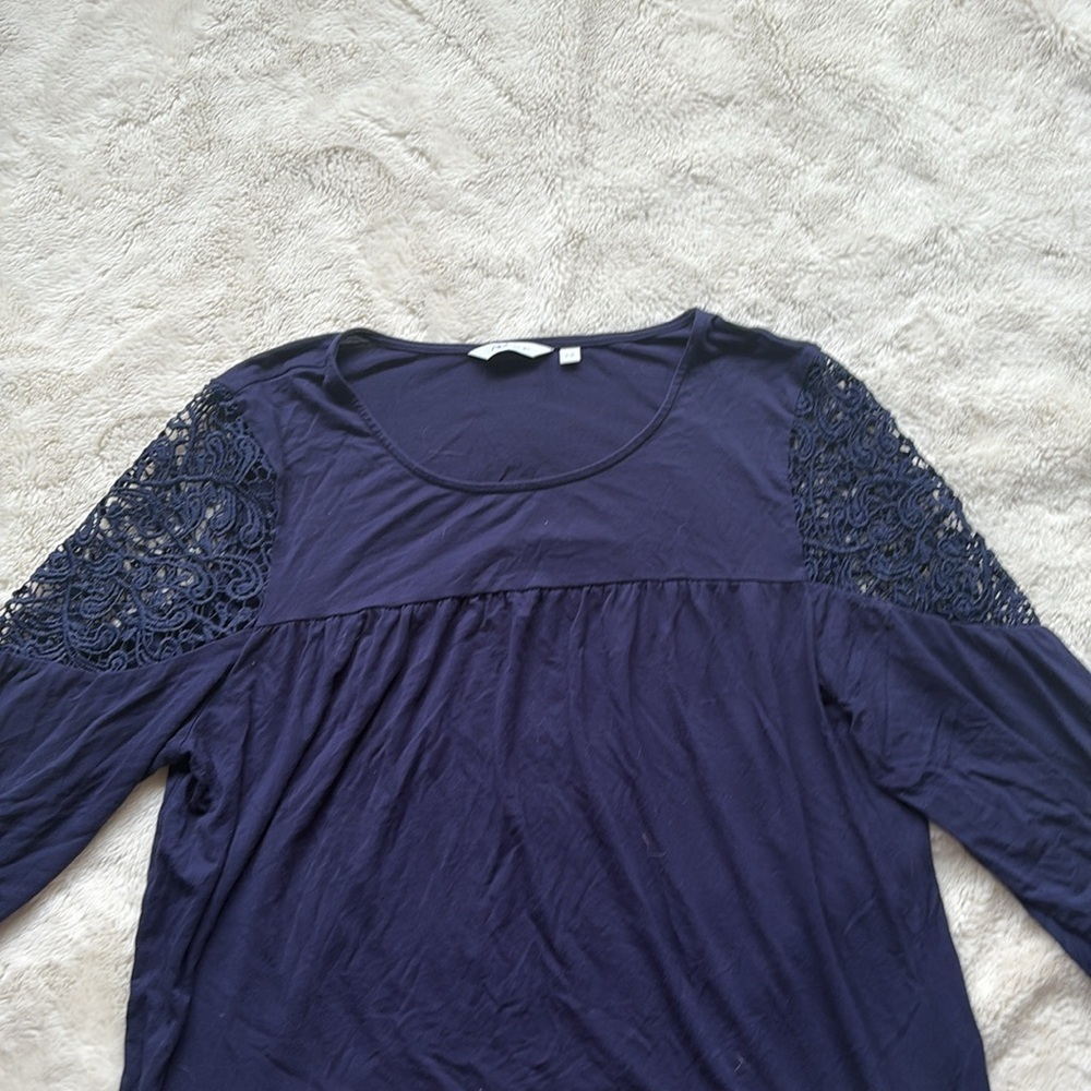 Reitmans Navy Lace-Sleeve Tunic – Size Large | Boho Chic | Scoop Neck | - Picture 4 of 8